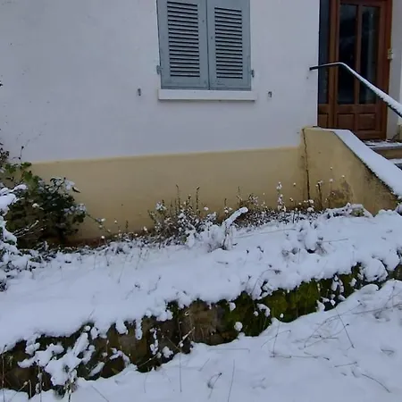 Maison Chien Assis Holiday home *